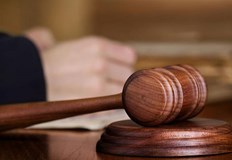 Според държавното обвинение те са действали по хулигански подбуди с