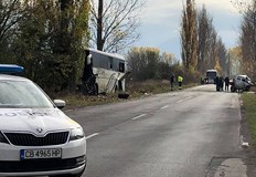 Петима души са пострадали при катастрофаПътният инцидент е станал днес около 15 30