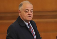 Депутатът от Демократична България пусна пост във FacebookАтанас Атанасов от