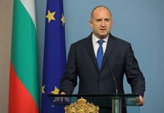 Държавният глава ще проведе консултации с парламентарните групи за връчване