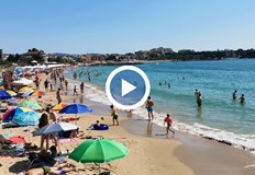 По някои заливи са измерени температури около 23 25