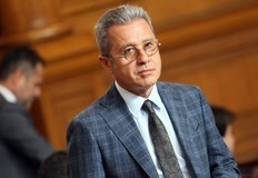 Йордан Цонев Председателят на парламента падна жертва на министър председателяСпоред