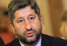 Това ще бъдат четвърти избори в рамките на 13 14 месецаОтиваме