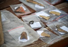 Намерени са множество предмети с белези на археологически обектиСлужители на