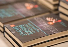 Проф Евгени Станимиров представя пред русенци новата си книга за