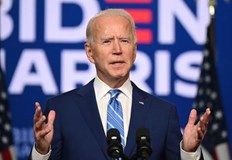 Той разкритикува енергийната индустрия че дава предимство на печалбите а