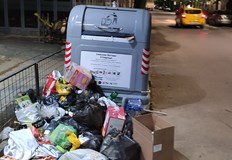 След като от Oбщината замениха старите контейнери които бяха няколко