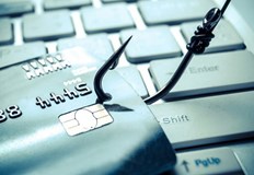 Икономическа полиция Варна задържа двама мъже и жена за извършени банкови измами в