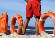 Основен проблем пред спасителите са несвойствените задачи които им се