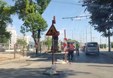 Затруднено е движението в участъка между ПГ по строителство и