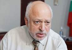 За него всички некадърници когато не чувстват собствената си вина