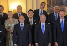 Президент е в Мадрид за срещата на върха на лидерите