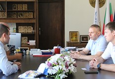 Със съдействието на русенския клуб по кану каяк Локомотив и множество доброволци