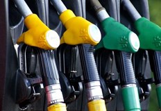 Предвидената държавна помощ от 25 стотинки за литър гориво ще