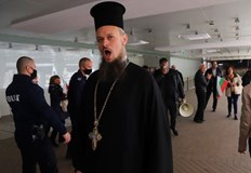 Изпраща го за една година в Рилския манастирСветият синод на