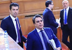 Депутатите на Кирил Петков отказаха среща с президентаОт парламентарната група
