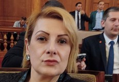 Свободата на словото защитава статусите ѝ във Фейсбук реши Адвокатският