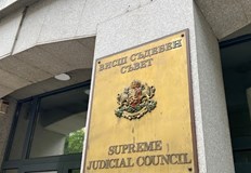 След два дни гласуване съдиите избраха шестимата свои представители за