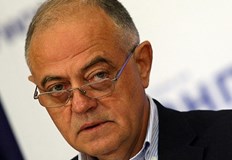 Към днешна дата дали това правителство ще продължи управлението или ще