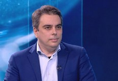 От доста време има напрежение по много теми в коалицията