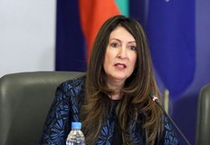 В България по правило се назначават винаги политици от кариератаСмяната