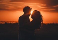 Кармичните връзки са толкова специални Срещаш някого имате помежду си