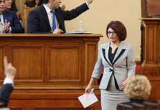 Той посочи още че председателят на ПГ на ГЕРБ СДС в