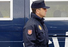 Испанската полиция разби международна мрежа за измами на възрастни хора