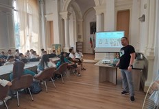 Обучението е по проект Креативност Повече от 90 ученици от 9