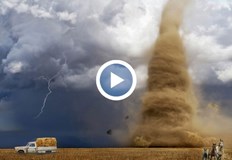 След него в района е започнал проливен дъжд със силен