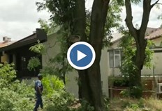 Силна буря удари в неделната вечер Карлово и КалоферМълния разбуди