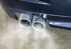 Очаква се закупуването на електромобили да стане все по достъпно за