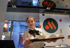 Бившата верига ресторанти Макдоналд 39 с в Русия получи името