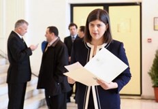 Европейската прокуратура ръководена от Лаура Кьовеши е постигнала първата осъдителна