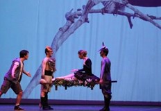 Малчуганите мога да гледат спектакъла за деца Звездният миг на