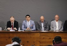 Петимата депутати които обявиха че напускат ПГ на Има такъв