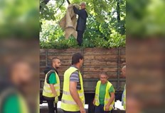 Над 300 души продължават усилената работа по разчистването на града