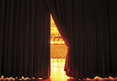 Интердисиплинарен Лабораториум по алтернативни сценични техники започва на 27 юни