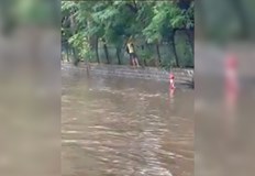 Потоп в Русе Мощна буря с ураганен вятър и градушка доведе