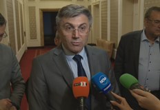 Мафията пазарува народни представители Говори се за предлагане на смс и