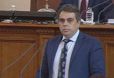 Г н Карадайъ вие сте готови да се прегърнете с Възраждане за да