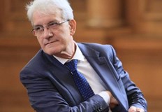 Рамадан Аталай Двата кораба договорени от Асен Василев вече са