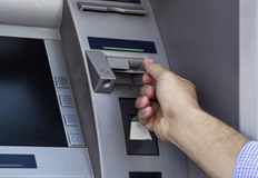 Вижте таксите на различни банкиВ краят на миналата и началото