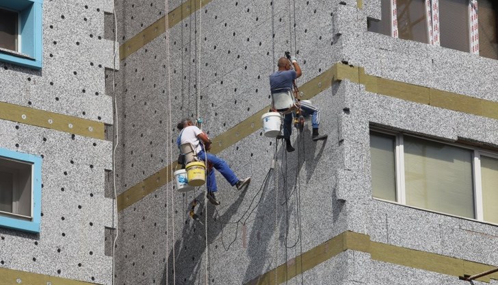 Държавата предвижда да отпусне 1,74 милиарда лева за програмата Държавата предвижда да отпусне 1,74 милиарда лева за програмата