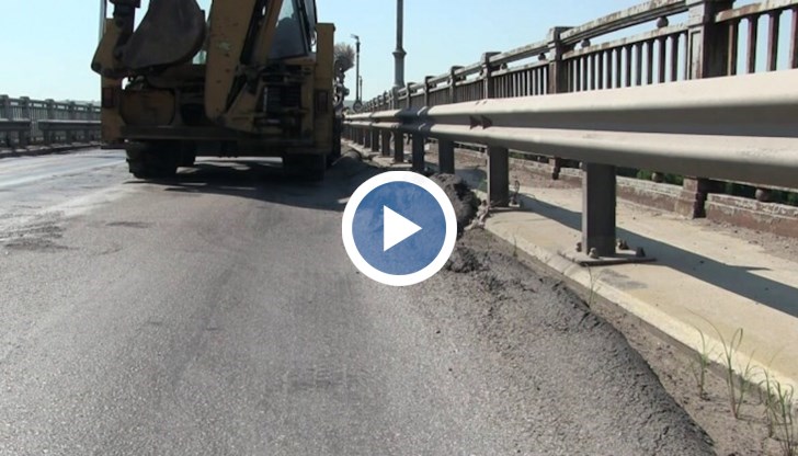 Днес мостът навършва 68 години