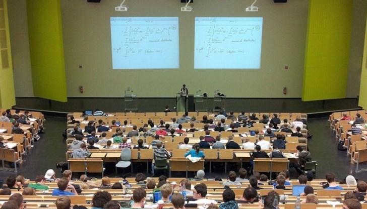 При кандидатстването вече няма да се изисква представяне на медицинско свидетелство