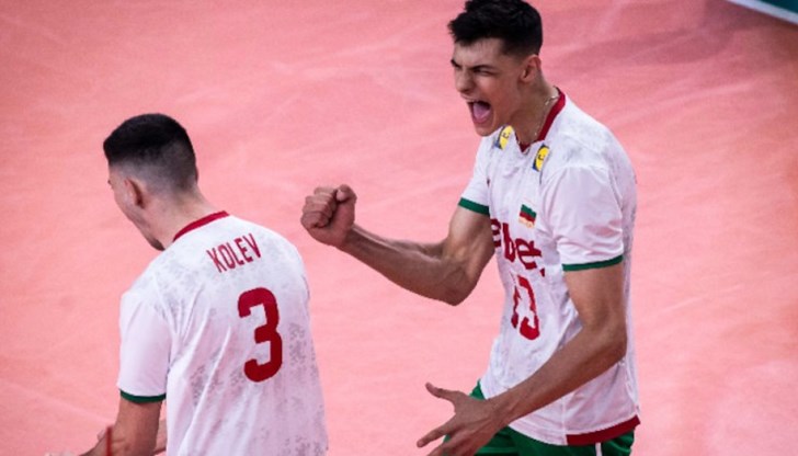 Убедително 3:0 в "Арена Армеец" и много настроение в играта на нашите волейболисти