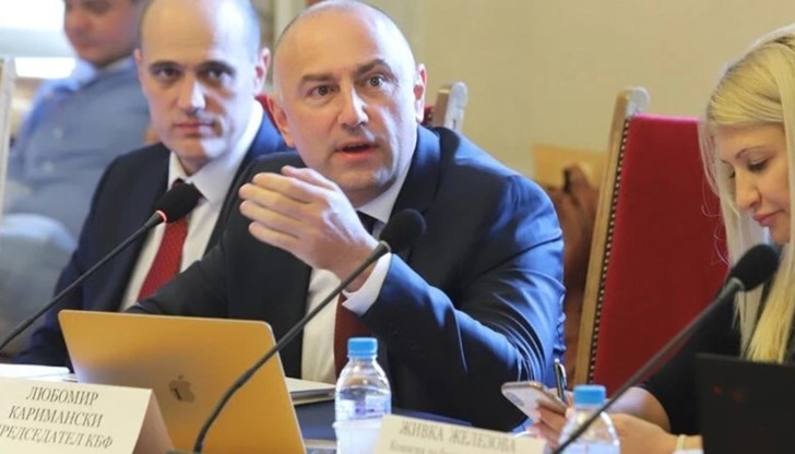 По настояване на Каримански до 31 юли правителството и БНБ трябва да внесат анализ за ползите от еврото По настояване на Каримански до 31 юли правителството и БНБ трябва да внесат анализ за ползите от еврото