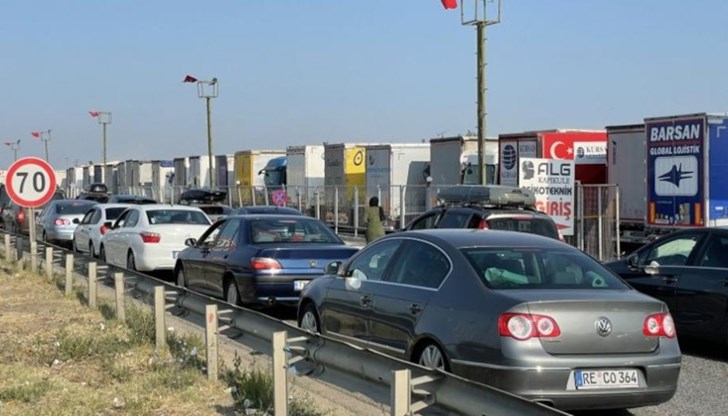 Министърът на транспорта ще се срещне с представители на турската страна