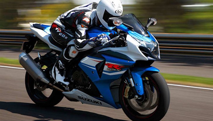 Мотоциклетистът преминал през село Айдемир и продължил в посока Русе Мотоциклетистът преминал през село Айдемир и продължил в посока Русе